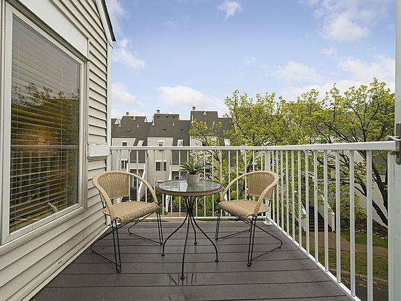 4th image of 1803 New York Ave #1803