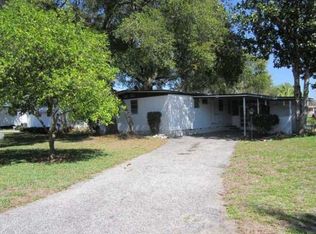 134 S Lake Dr, Leesburg, FL 34788