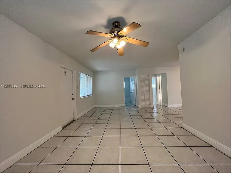 240 NW 48th Ct — Photo 5