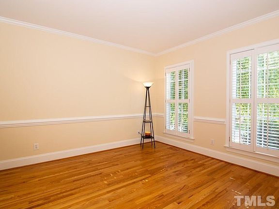 5th image of 741 Parkridge Dr