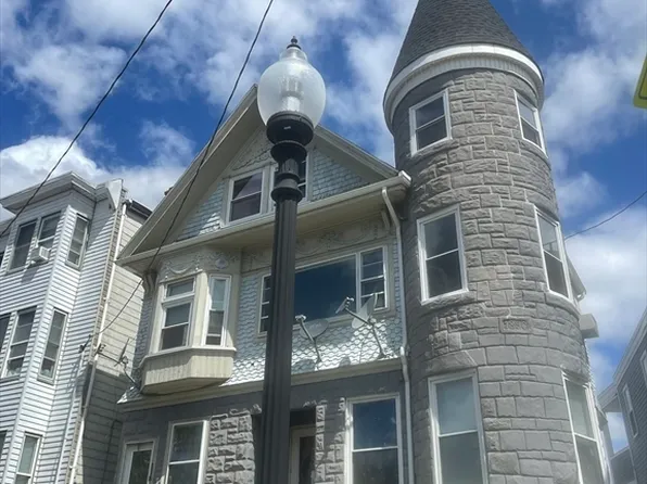 118 White St, East Boston, MA 02128