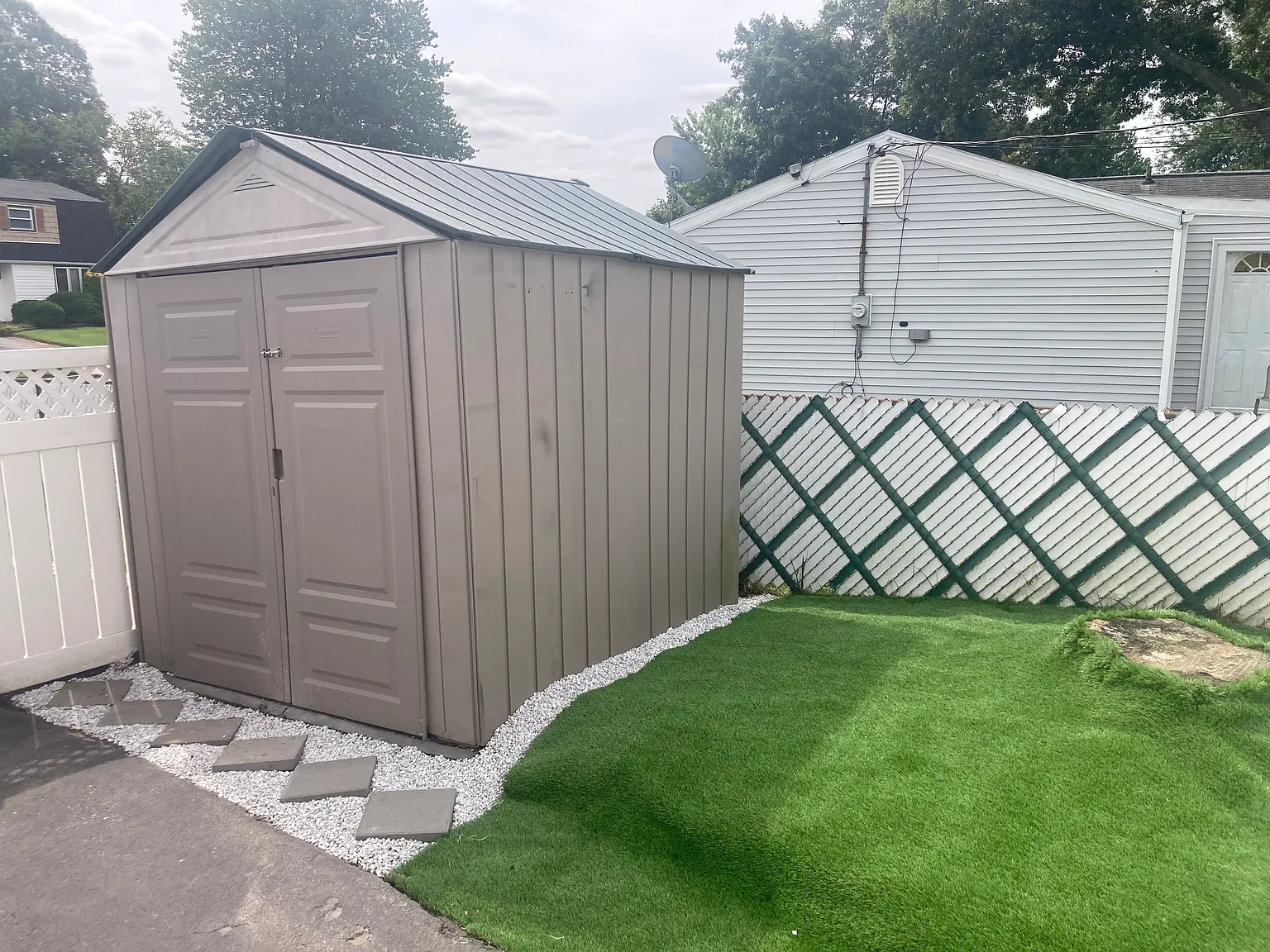 2 bed, 1000 sqft, $3,000 — Photo 3