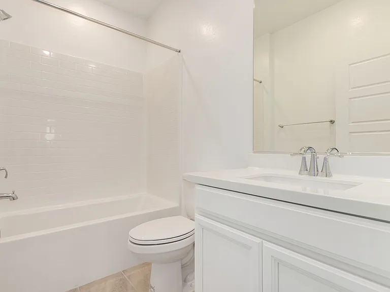 25 Barbara Ln #31 — Photo 33