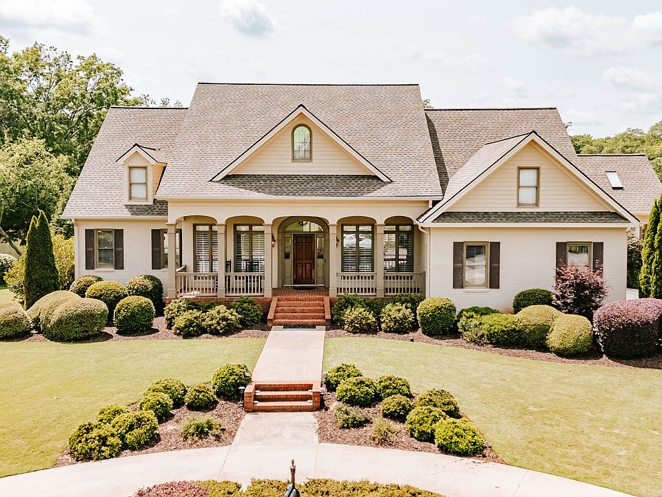 1st image of 1020 Lake Pointe Dr