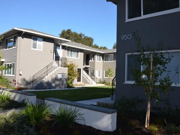 Menlo Pointe Apartments