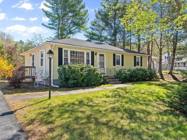 108 Beth Ave, Leominster, MA 01453