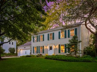 6S230 Cohasset Rd, Naperville, IL 60540