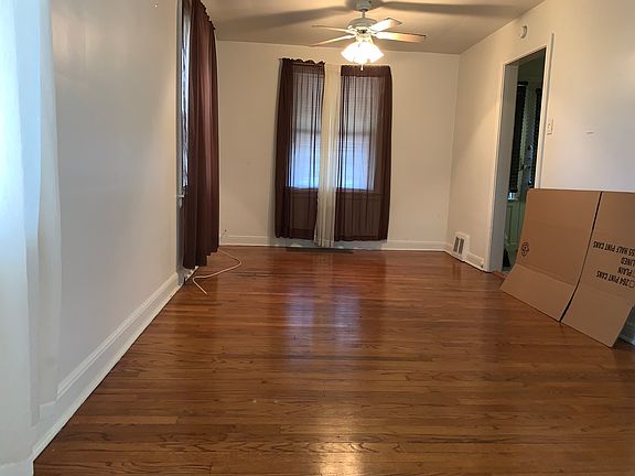 4th image of 8521 S Saint Lawrence Ave