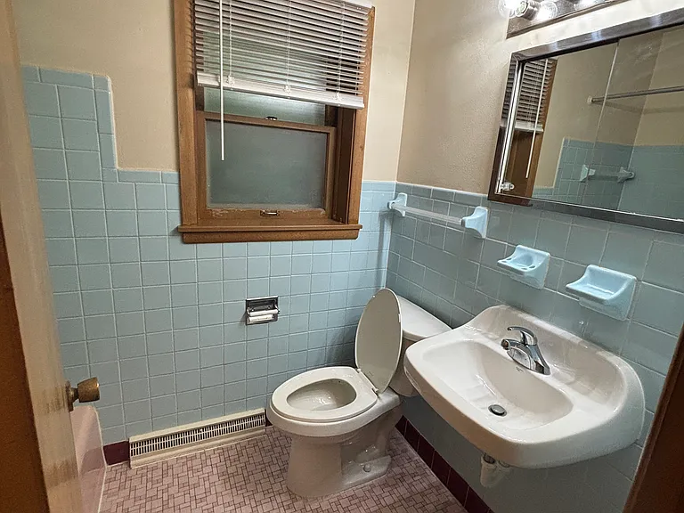 5224 W Forest Home Ave #2 — Photo 6