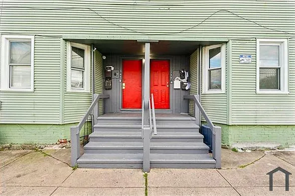 3 bed, $2,600 — Photo 4
