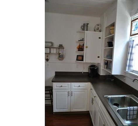 4th image of 2036 Marlowe Ave