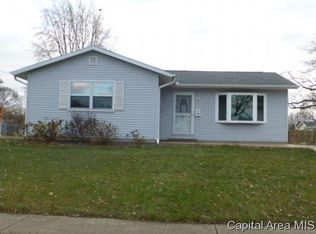 2232 Dunwich Dr, Springfield, IL 62702