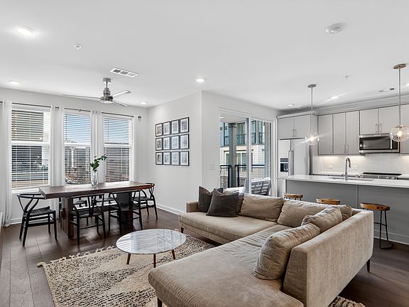 2nd image of 399 Pratt Dr #902