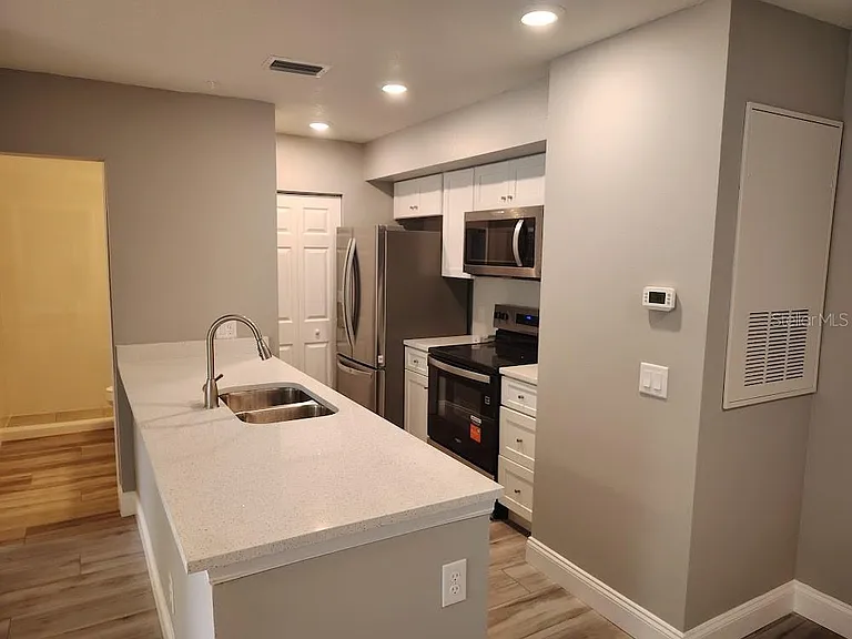 3024 Parkway Blvd #202 — Photo 7