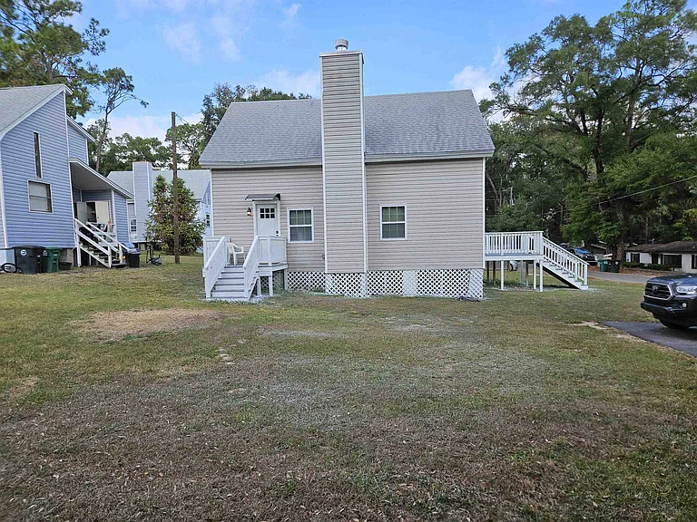 5956 Blountstown Hwy — Photo 2