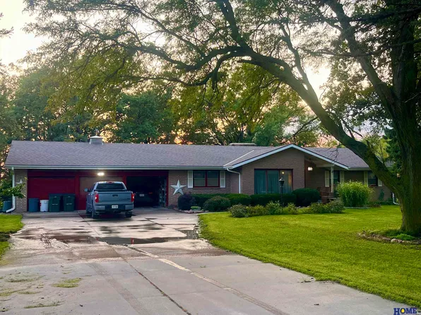 221 S 162nd St, Lincoln, NE 68520