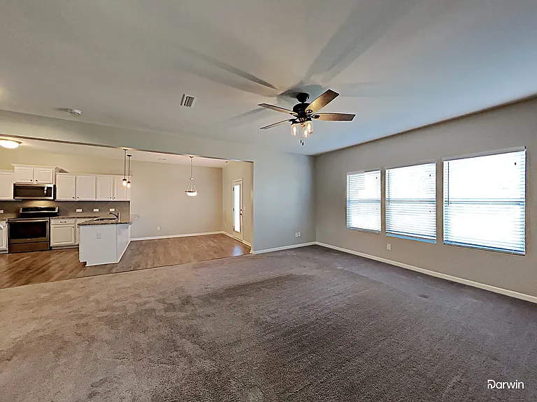 266 Whispering Hills Dr — Photo 9
