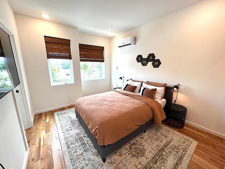 3129 Riverwalk Pkwy
