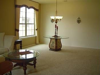 2nd image of 2004 Woodway Dr