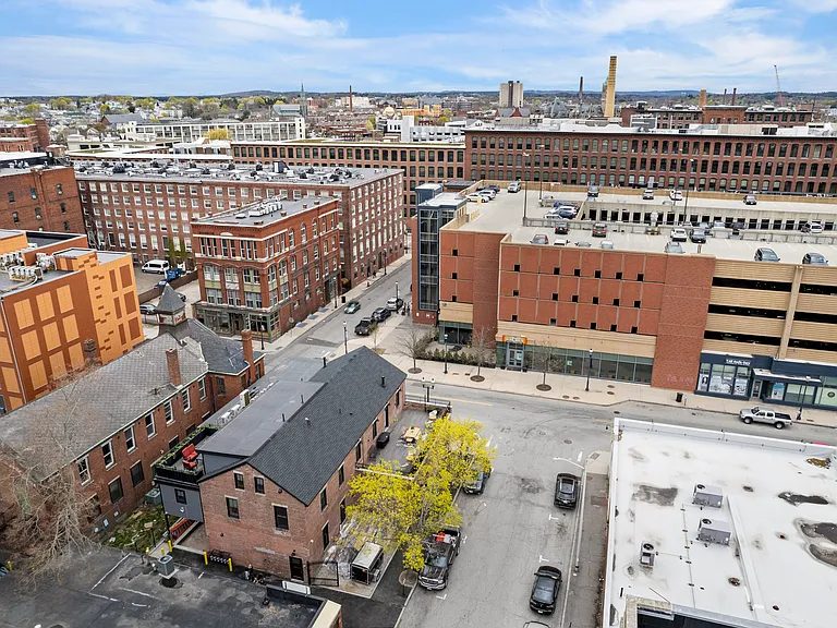140 Middlesex St #3 — Photo 33