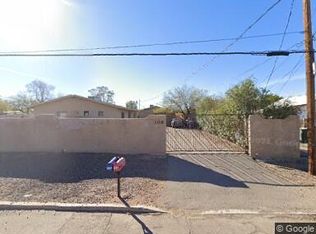 108 E Blacklidge Dr, Tucson, AZ 85705