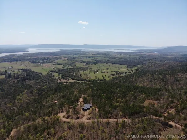 41 Timber Ridge Dr, Tuskahoma, OK 74574