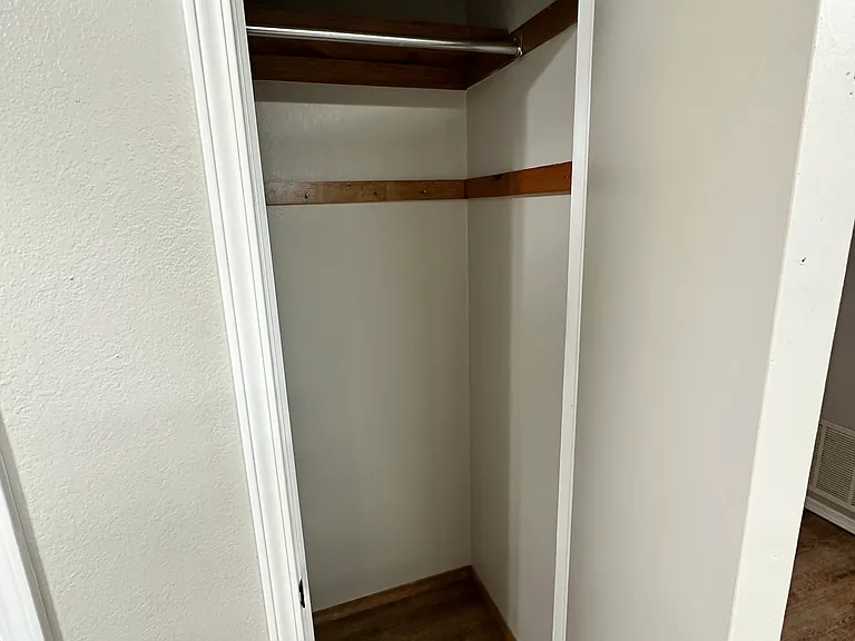 907 W Linden St #907 — Photo 9