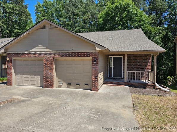5472 Robmont Dr, Fayetteville, NC 28306