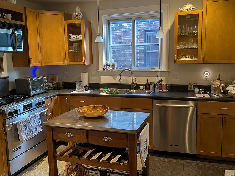 2816 Inverness Pl — Photo 3