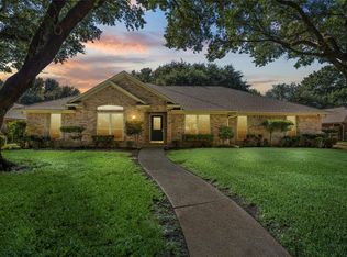 1215 Western Ridge Dr, Woodway, TX 76712