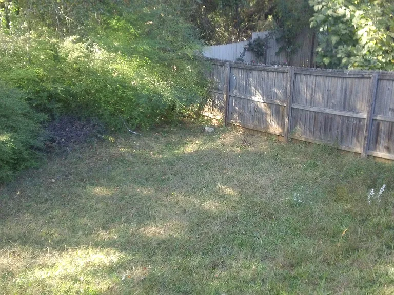 122 Samanthas Way — Photo 10
