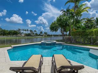 968 Marina Dr, Weston, FL 33327
