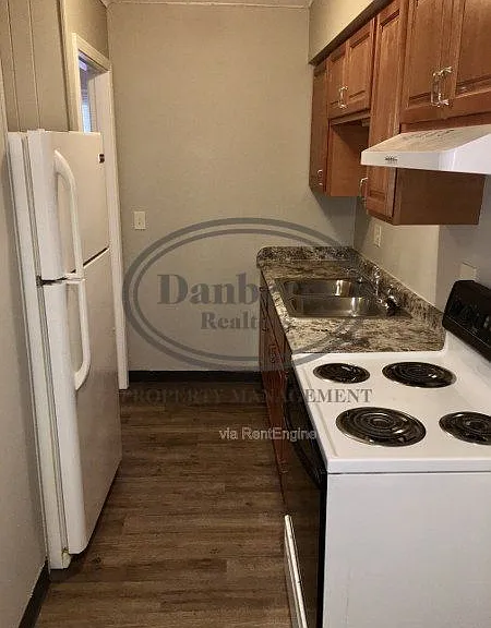 725 N Cory St #H — Photo 2