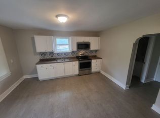 480 Adrian Dr, Saint Louis, MO 63137