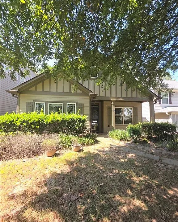 113 Macalester Dr