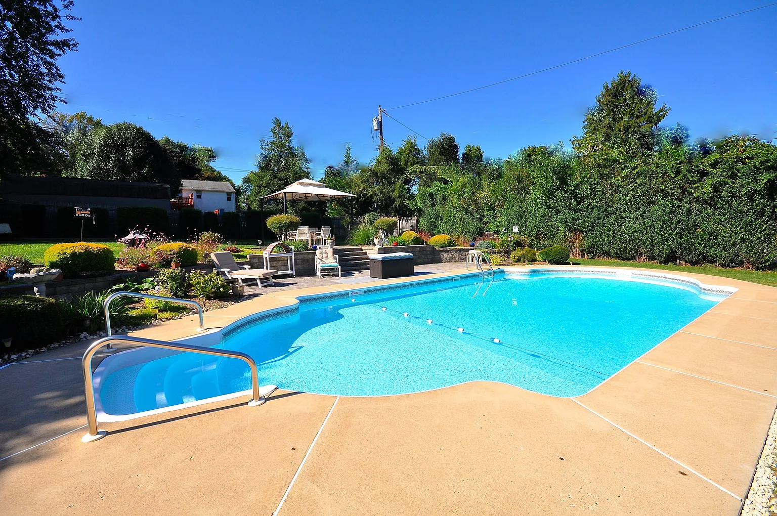 1130 Elberta Ave photo 1