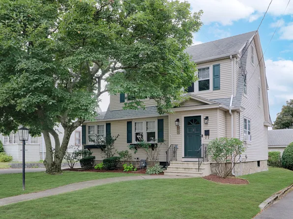 877 Nichols Avenue, Stratford, CT 06614