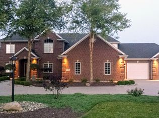 16016 Viberg Rd, Leo, IN 46765