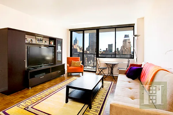 Sold by Halstead Real Estate | media 6