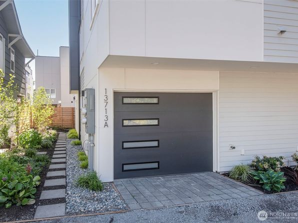 13713 35th Avenue NE #A, Seattle, WA 98125