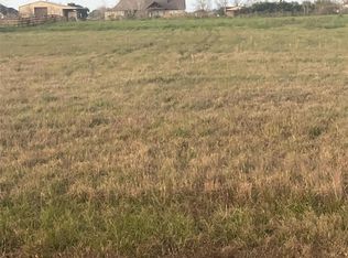 714 Chuckwagon Trl, Angleton, TX 77515