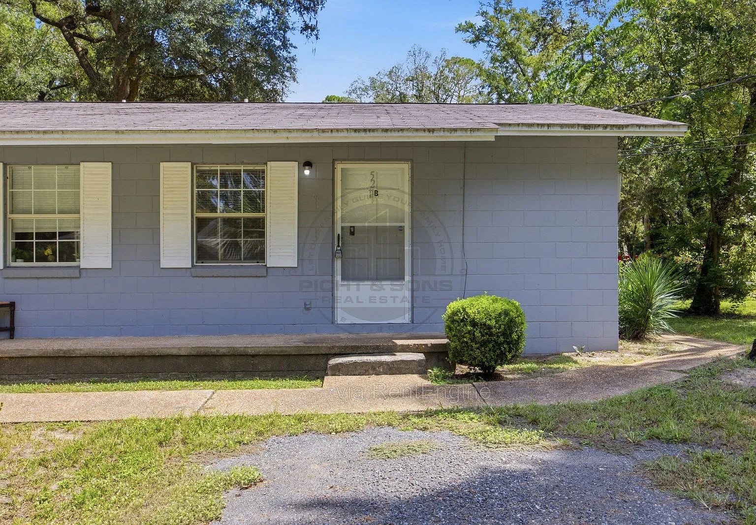 1 bed, 1.0 bath, 500 sqft, $1,000 — Photo 1