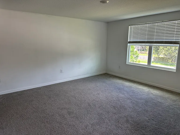 7715 Rosewood Garden Loop — Photo 14