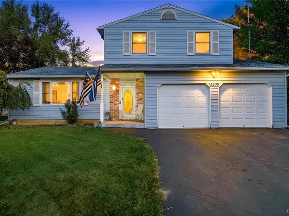 5406 Fortuna Pkwy, Clay, NY 13041