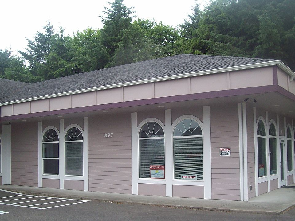 2nd image of 897 Minard Ave NW Ste 3