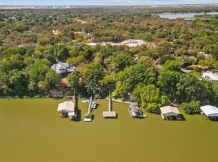 4220 Lakewood Dr, Fort Worth, TX 76135