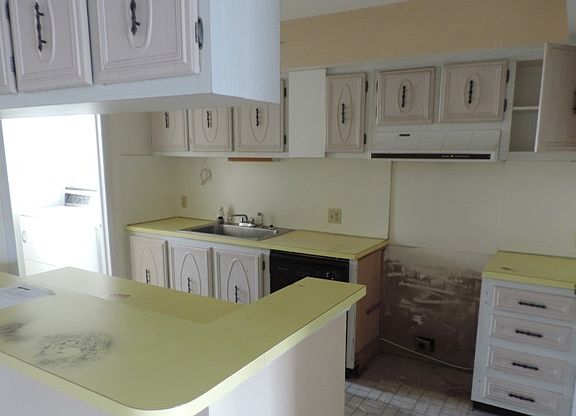 3rd image of 8401 SW 107th Ave APT 232E