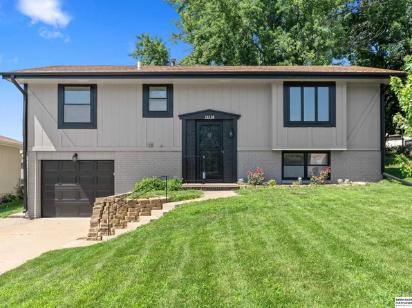 15338 Monroe St, Omaha, NE 68137