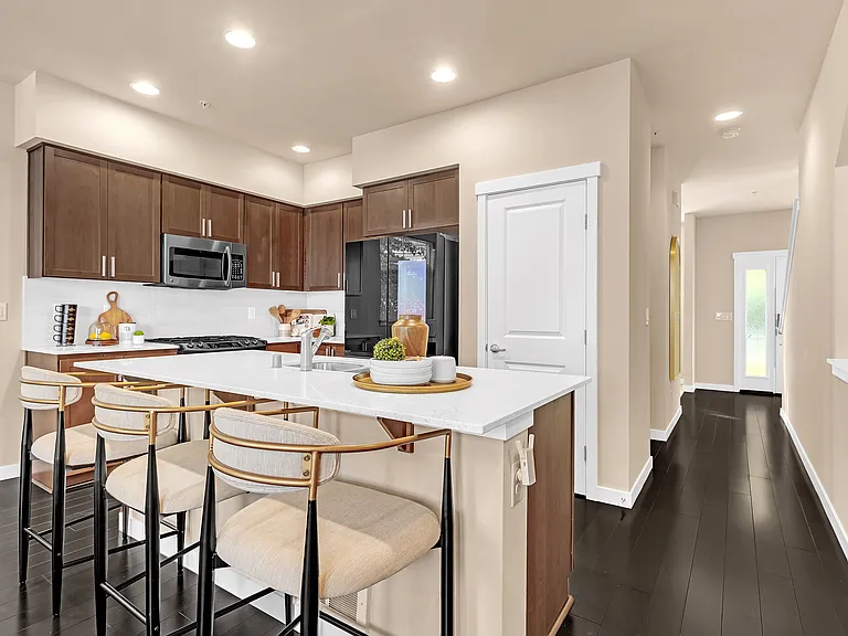 2129 NW Talus Dr — Photo 17