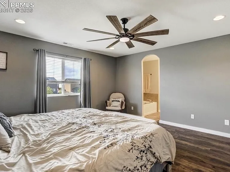 3812 Chia Dr — Photo 29